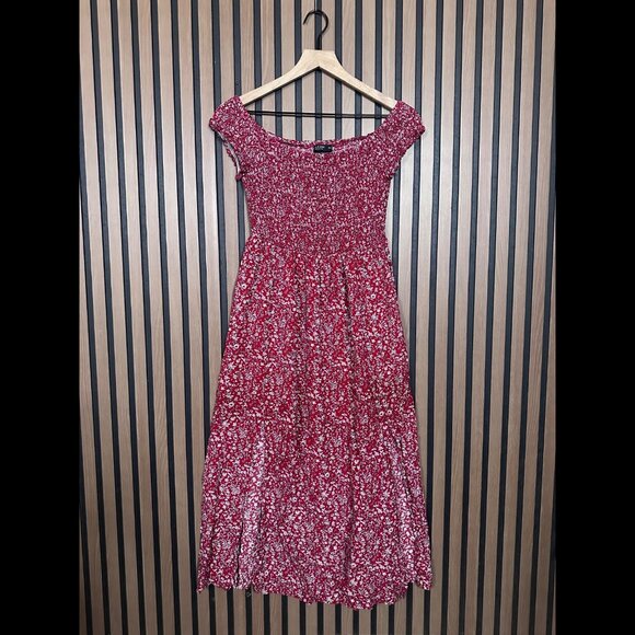 Shein Dress 0XL Womens Red Maxi Smocked Floral Short Sleeve Flowy - Picture 1 of 6